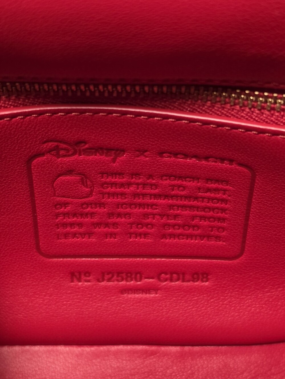 DISNEY X COACH KISSLOCK FRAME BAG CDL98 - Picture 9 of 10